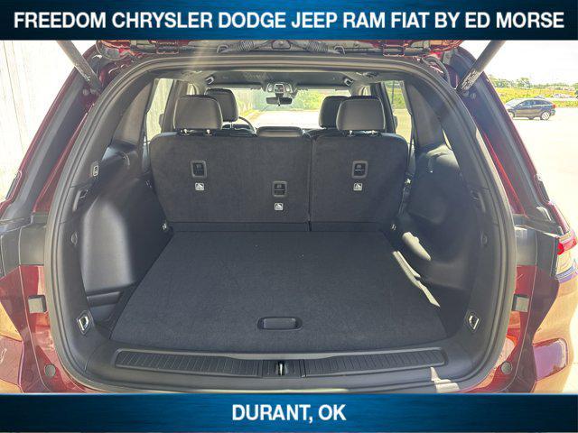 new 2025 Jeep Grand Cherokee car