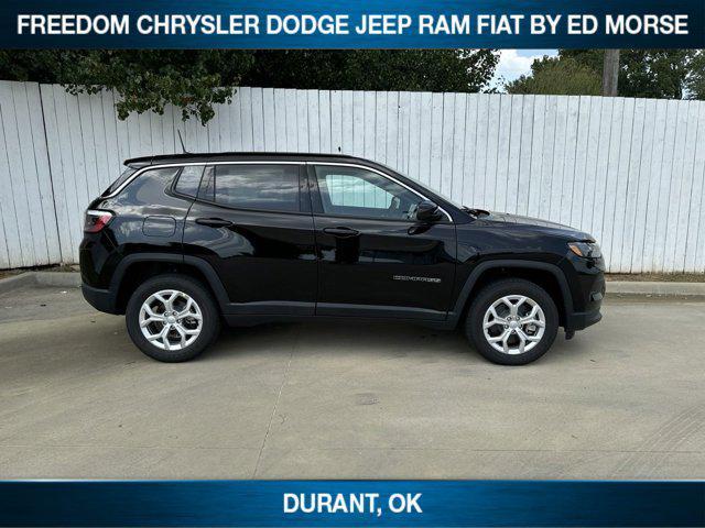 new 2024 Jeep Compass car, priced at $28,075