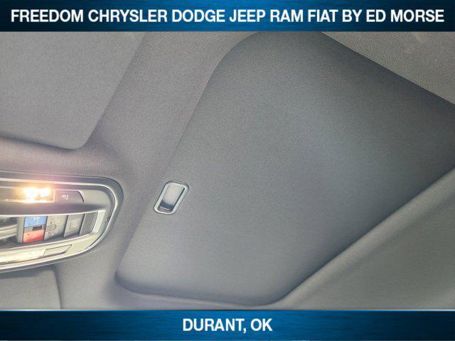 new 2025 Jeep Grand Cherokee car, priced at $43,483