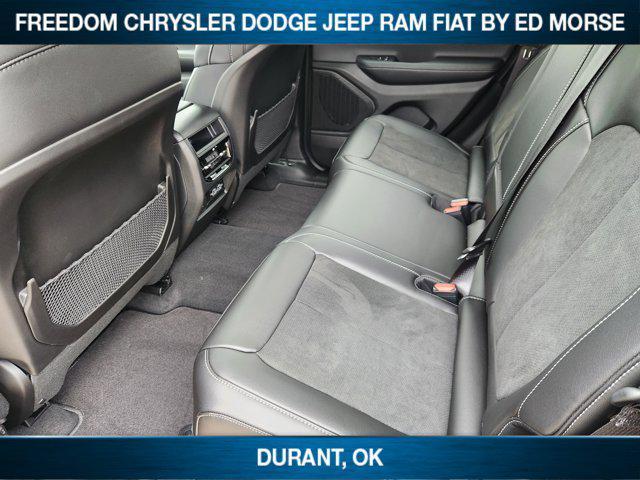 new 2025 Jeep Grand Cherokee car, priced at $43,483