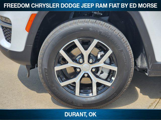new 2025 Jeep Grand Cherokee car, priced at $46,395