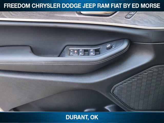 new 2025 Jeep Grand Cherokee car, priced at $46,395