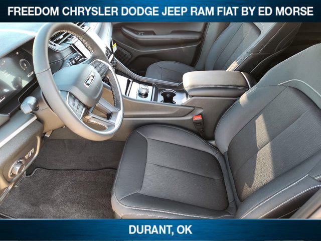 new 2025 Jeep Grand Cherokee car, priced at $39,014