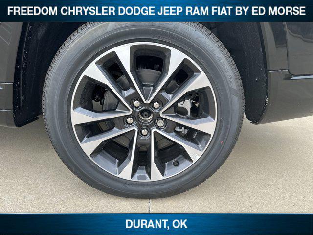 new 2025 Jeep Grand Cherokee L car, priced at $58,703