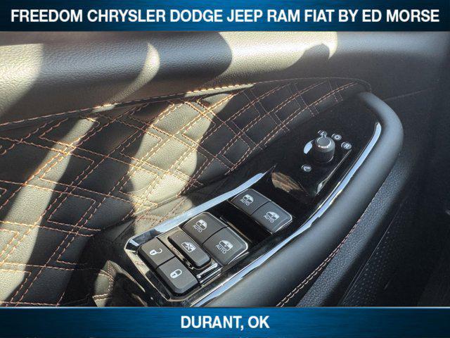 new 2025 Jeep Grand Cherokee L car