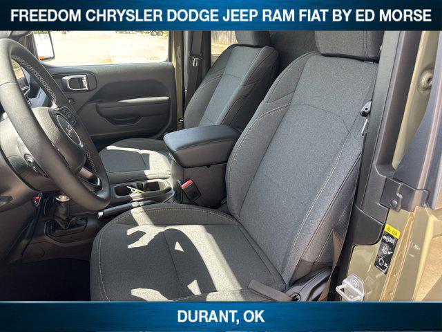 new 2025 Jeep Wrangler car