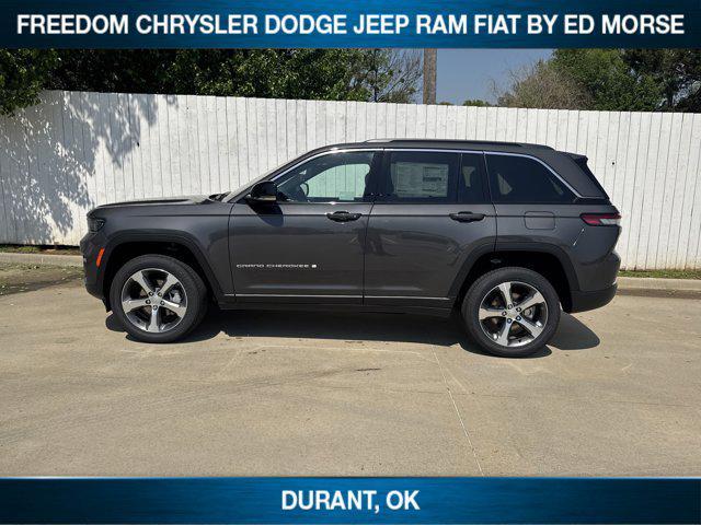 new 2025 Jeep Grand Cherokee car, priced at $46,395
