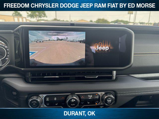 new 2025 Jeep Gladiator car, priced at $45,931