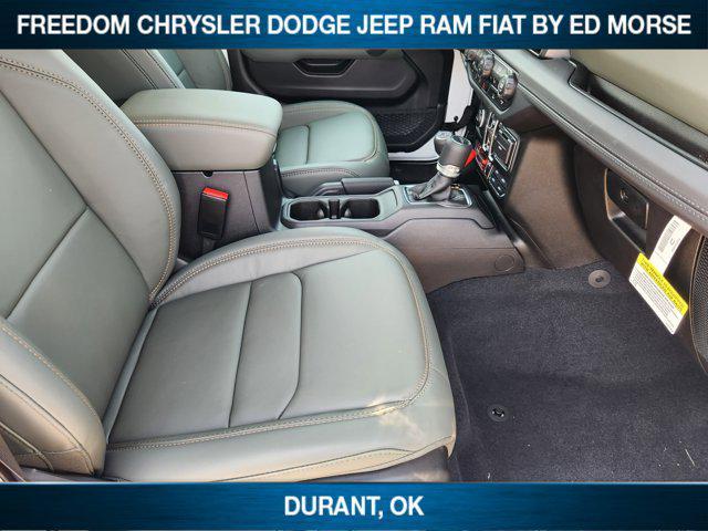 new 2025 Jeep Gladiator car, priced at $48,833