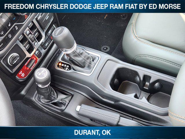 new 2025 Jeep Gladiator car, priced at $48,833