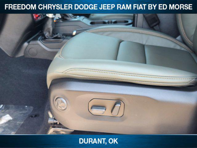 new 2025 Jeep Gladiator car, priced at $48,833