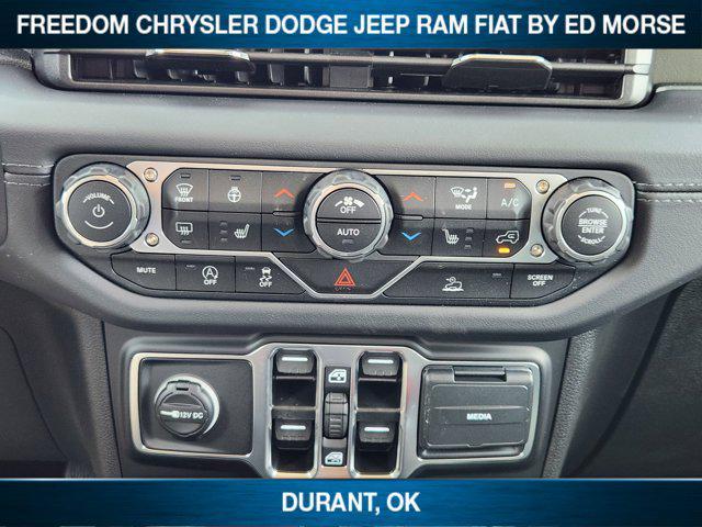 new 2025 Jeep Gladiator car, priced at $48,833