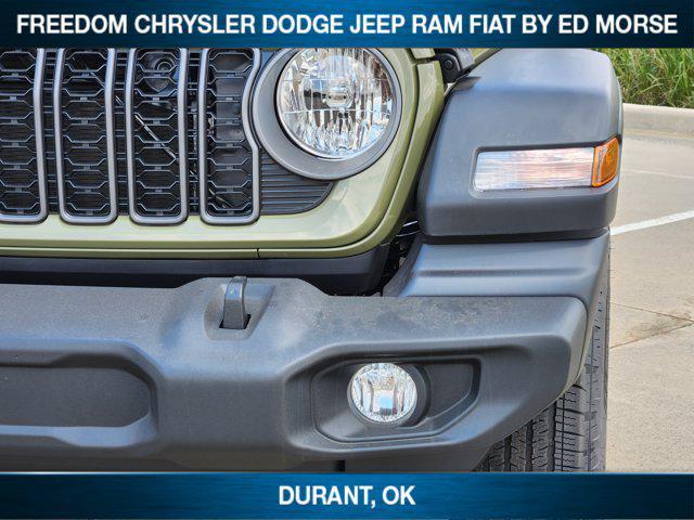 new 2025 Jeep Wrangler car, priced at $40,578