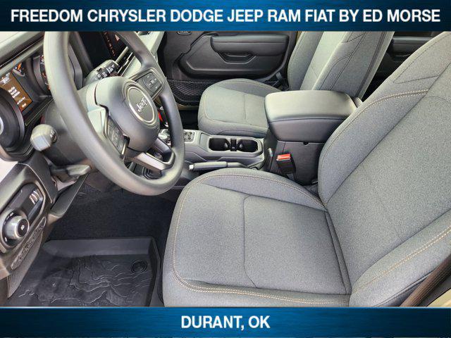 new 2025 Jeep Wrangler car, priced at $40,578