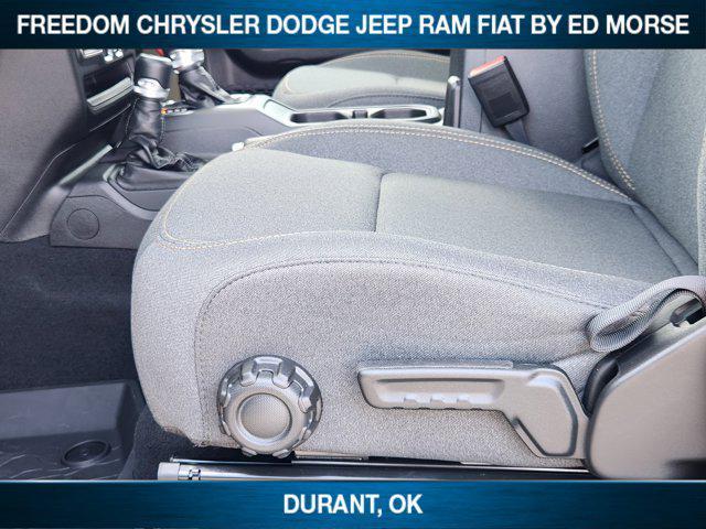 new 2025 Jeep Wrangler car, priced at $40,578