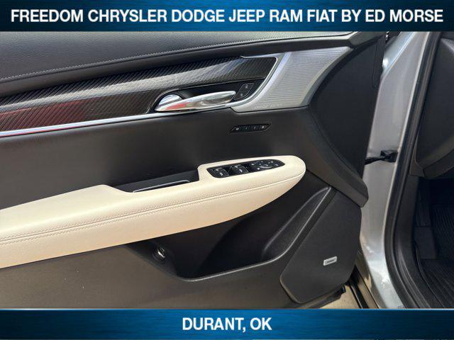 used 2023 Cadillac XT6 car, priced at $39,983