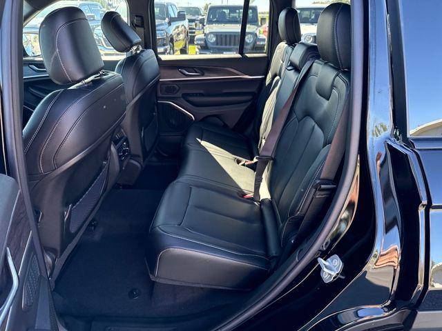 new 2025 Jeep Grand Cherokee car, priced at $49,992