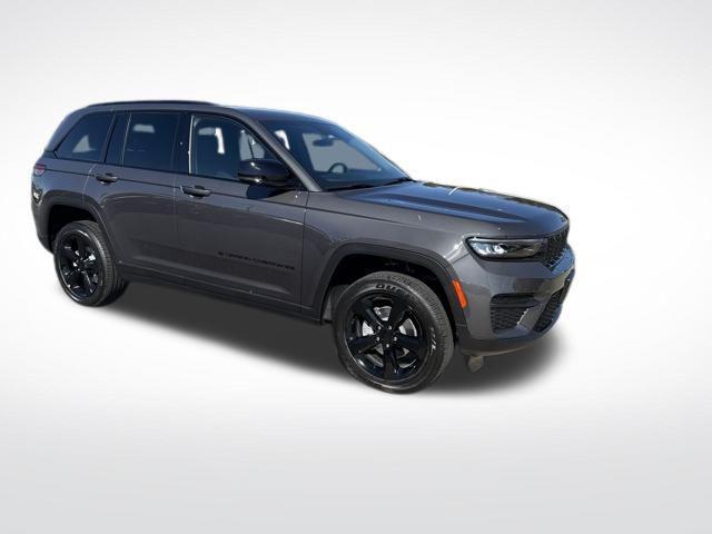 new 2025 Jeep Grand Cherokee car, priced at $46,600
