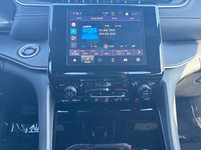 new 2025 Jeep Grand Cherokee car, priced at $46,600
