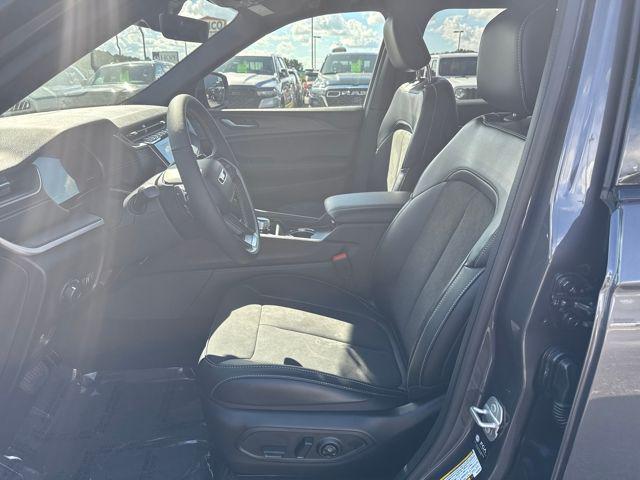 new 2025 Jeep Grand Cherokee L car, priced at $48,400