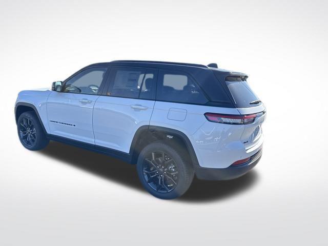 new 2025 Jeep Grand Cherokee car, priced at $53,140