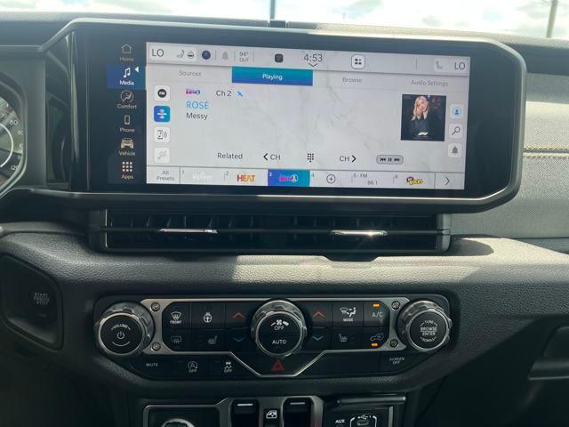 new 2025 Jeep Wrangler car, priced at $52,066