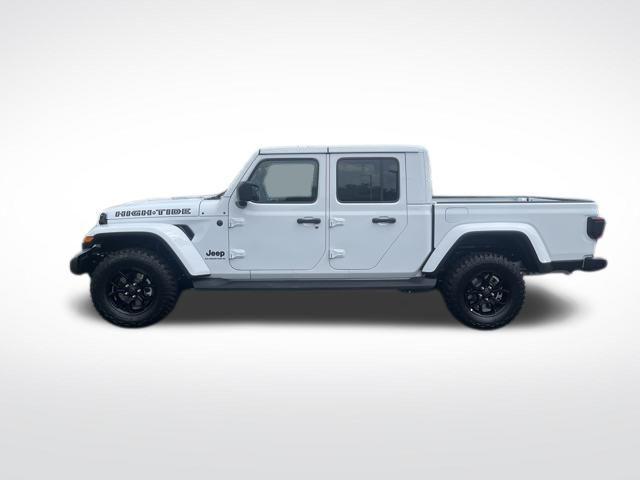 new 2025 Jeep Gladiator car, priced at $47,327