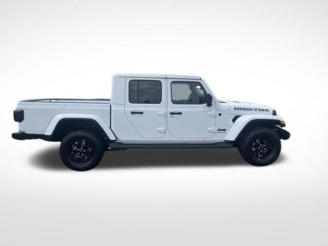 new 2025 Jeep Gladiator car, priced at $47,327