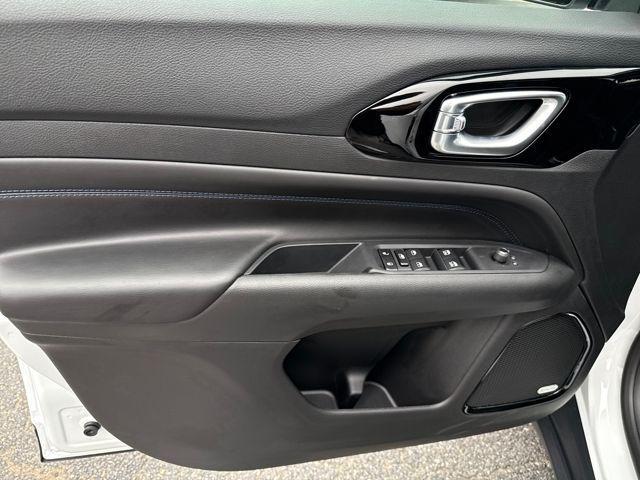 new 2026 Jeep Compass car, priced at $38,100