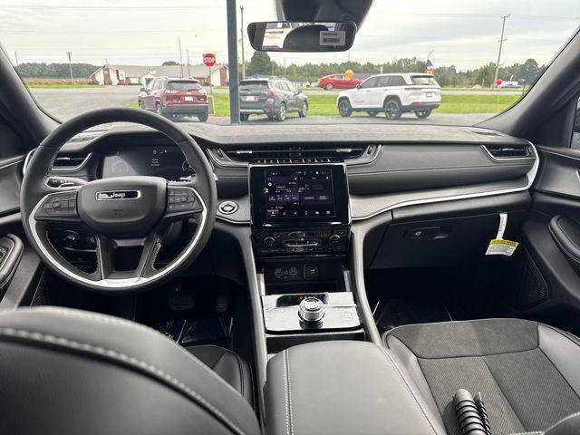 new 2025 Jeep Grand Cherokee L car, priced at $47,800