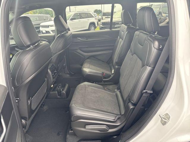 new 2025 Jeep Grand Cherokee L car, priced at $47,800