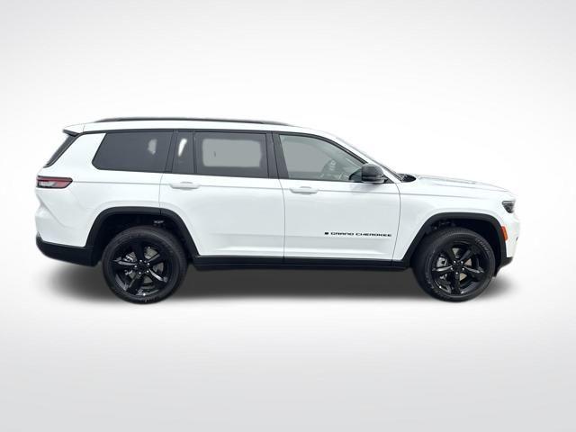 new 2025 Jeep Grand Cherokee L car, priced at $47,800