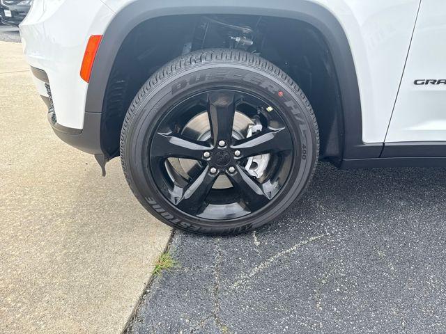 new 2025 Jeep Grand Cherokee L car, priced at $47,800