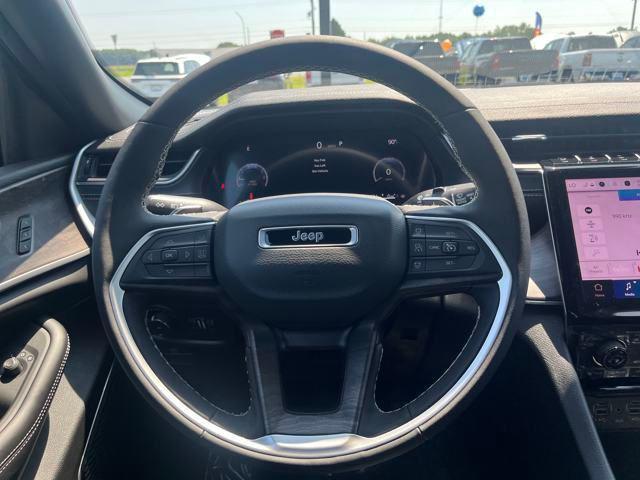 new 2025 Jeep Grand Cherokee car, priced at $52,165