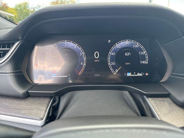 new 2025 Jeep Grand Cherokee car, priced at $51,000