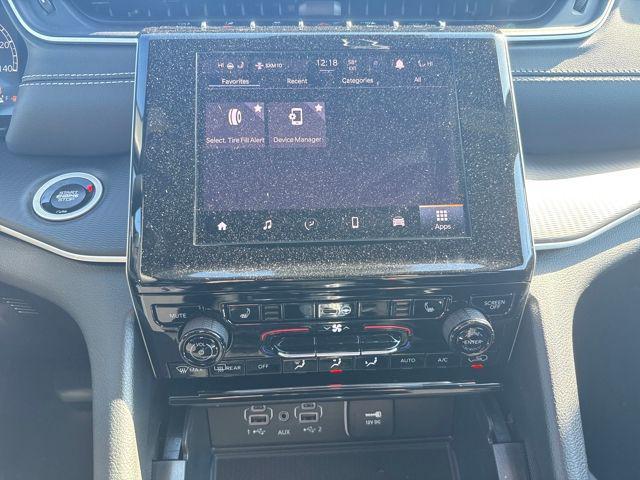 new 2025 Jeep Grand Cherokee car, priced at $40,300