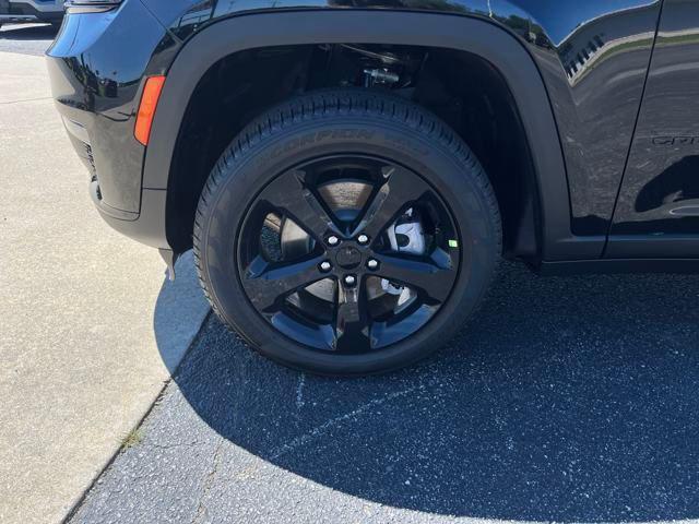 new 2025 Jeep Grand Cherokee L car, priced at $54,305