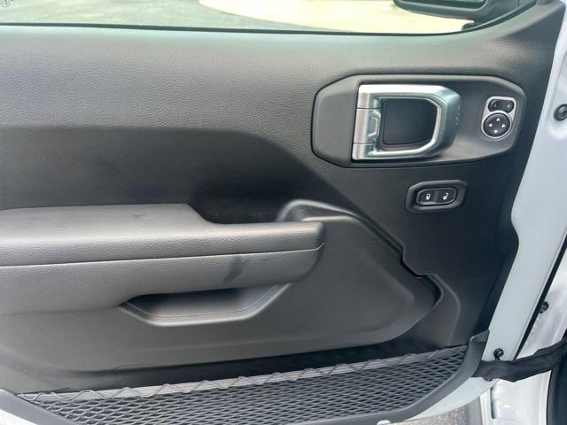 new 2025 Jeep Wrangler car, priced at $51,530