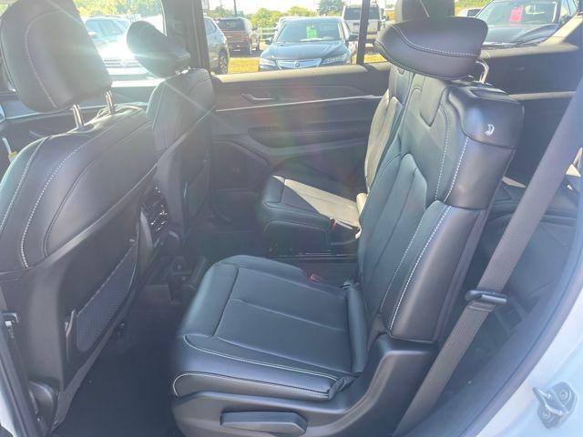 new 2025 Jeep Grand Cherokee L car, priced at $52,581