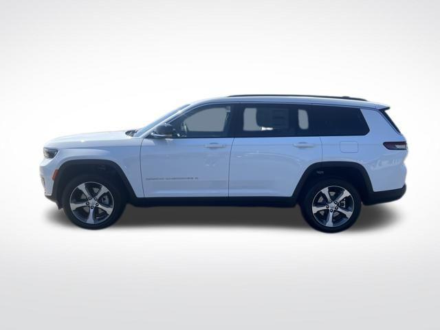 new 2025 Jeep Grand Cherokee L car, priced at $52,581