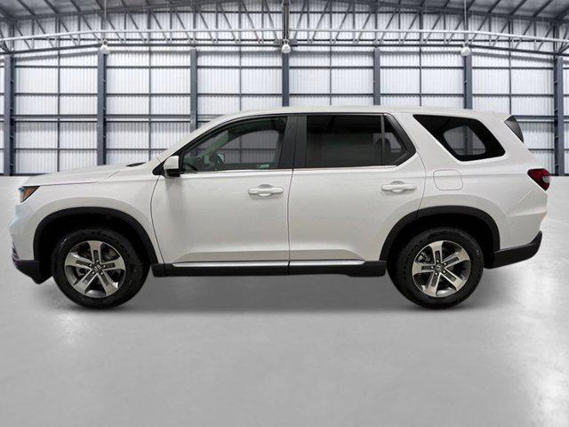 new 2025 Honda Pilot car, priced at $45,078