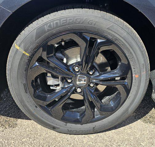 new 2025 Honda Accord car, priced at $30,665
