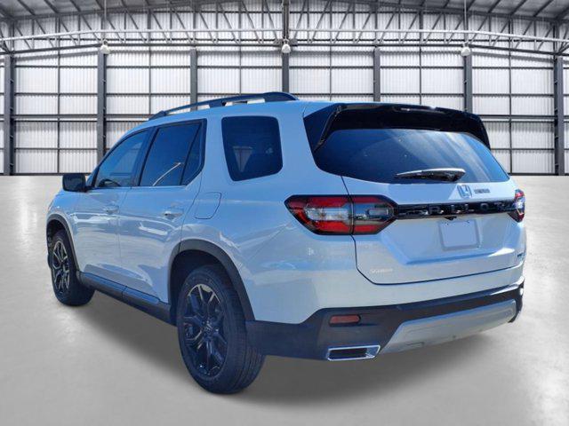 new 2025 Honda Pilot car, priced at $47,622