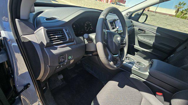 new 2025 Honda Ridgeline car, priced at $40,722
