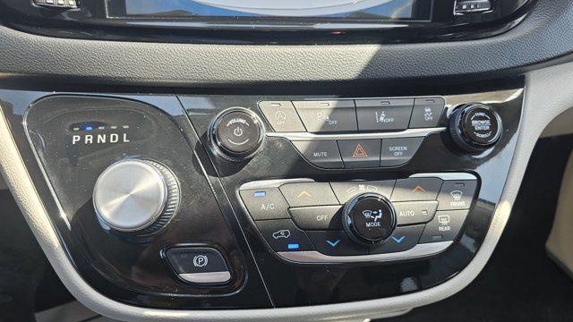 used 2023 Chrysler Pacifica car, priced at $24,999