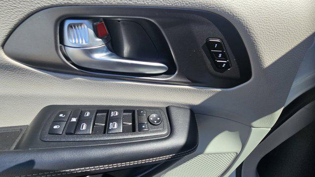 used 2023 Chrysler Pacifica car, priced at $24,999