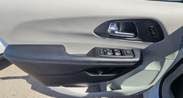 used 2023 Chrysler Pacifica car, priced at $24,999