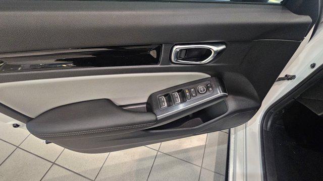 new 2025 Honda Civic Hybrid car, priced at $33,089
