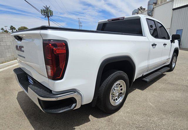 used 2024 GMC Sierra 1500 car, priced at $32,977