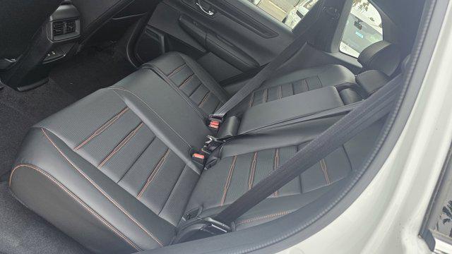 new 2025 Honda CR-V Hybrid car, priced at $38,805
